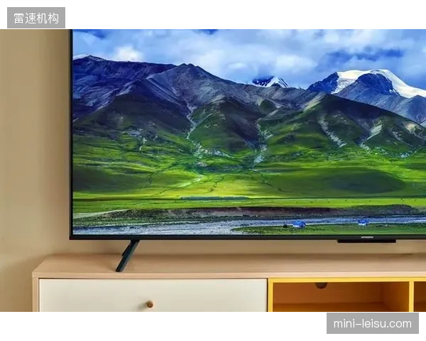 超低延迟转播技术将为捷克教练组在场边的实时战术调整提供更及时的视频参考。